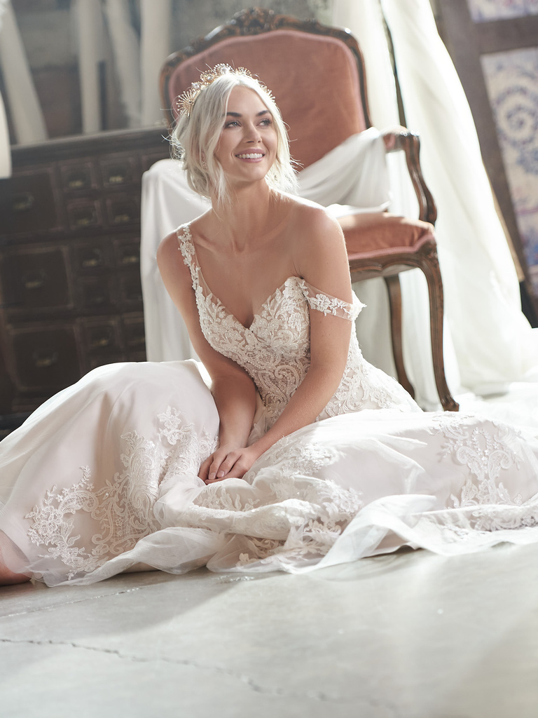 Large-Maggie-Sottero-Tiffany-21MS753A01-Alt050-AIV